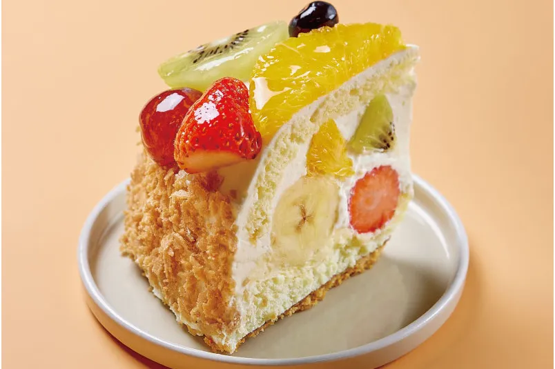 札幌のスイーツ店・きのとや「フルーツのズコット」“どこを切ってもフルーツたっぷり”なドーム型ケーキ - ファッションプレス